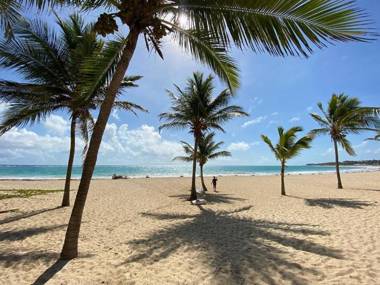 2 Rooms 4 Beds Pool 5min Beach White Sand