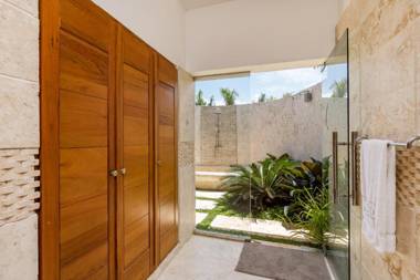 Stunning Villa with Private Pool and Jacuzzi in Casa de Campo