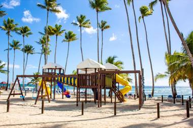 Marbella Juan Dolio Frente a la Playa