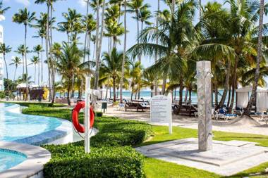 Marbella Juan Dolio Frente a la Playa