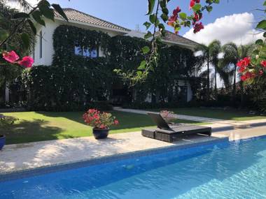 Casa Tropical con Hermosos Atardeceres Caribeños