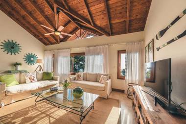 Luxurious Villa at Puerto Bahia with Great Views