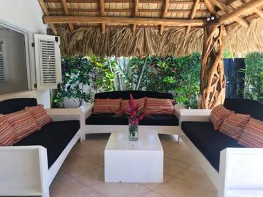 4 bedrooms house at Las Terrenas 250 m away from the beach with private pool enclosed garden and wifi