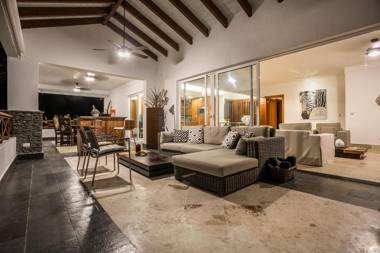 Balcones Beach Penthouse