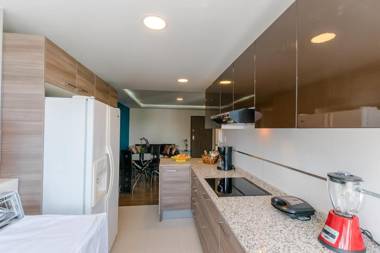 Suite de Lujo Piso Alto junto Parque Carolina
