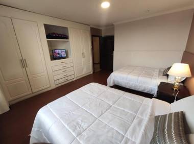Hospedaje en Quito Norte Apartamento & Suite independientes