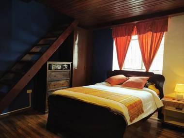 Hostal La Casa Toleña Quito - Ecuador