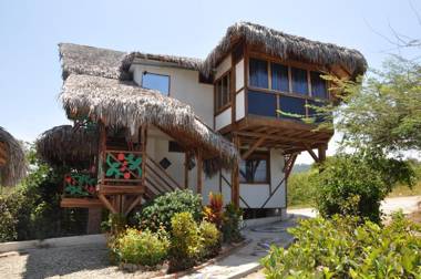 Azuluna Ecolodge