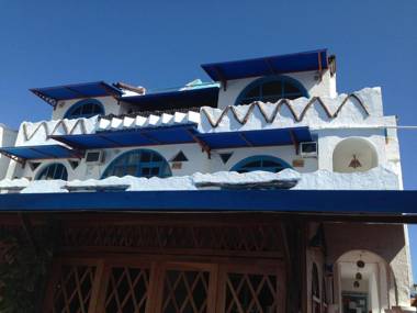 Hotel Casa Blanca