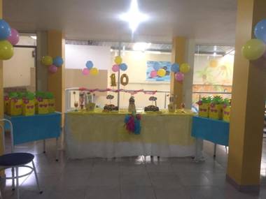 Hostal y Complejo Recreacional La Playita de Monse