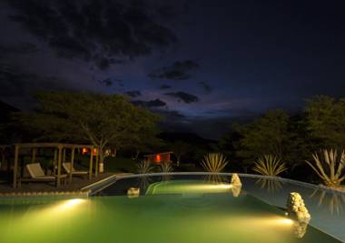 Tunas & Cabras Hotel