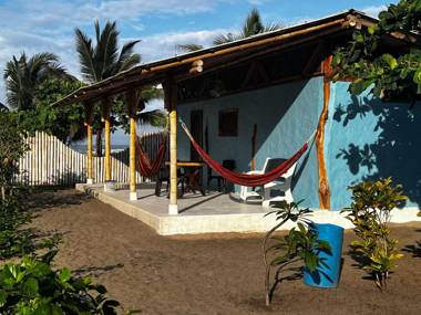 Jardin Pacifico Beach Bungalow