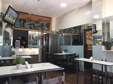 Atlantic Suites Hotel