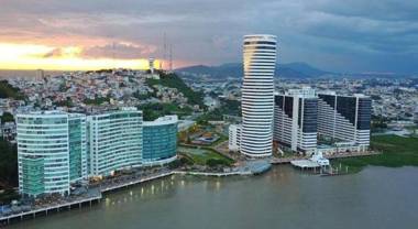 Suite 1403 Bellini 1 Puerto Santa Ana Guayaquil
