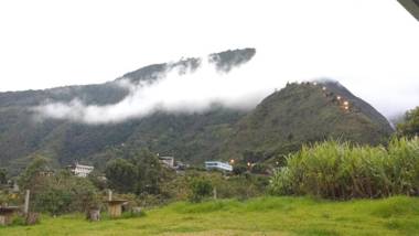 Montano Camping & Hostel