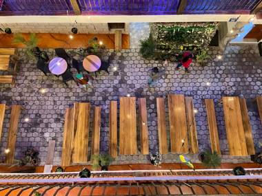 El Jardín Escondido Party Hostel