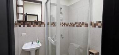 Habitación B independiente para parejas o ejecutivos