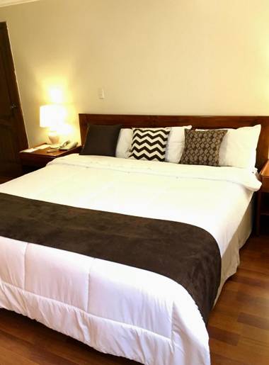 Hotel Pinar del Lago