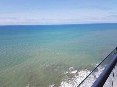 Departamento frente al mar Grand Diamond