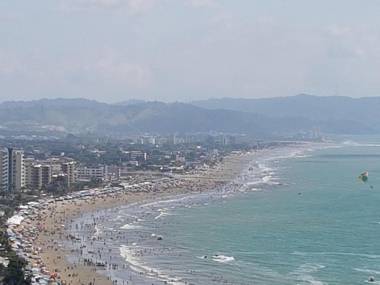 Amplio 140m2 Grand Diamond Tonsupa