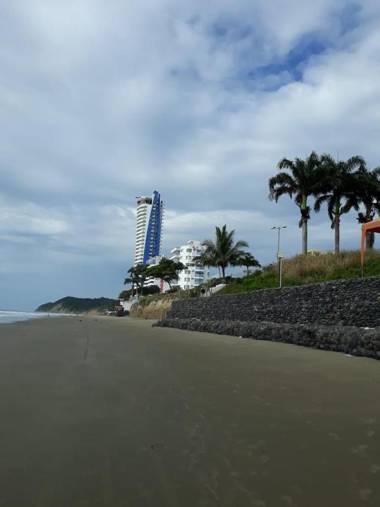 Tus Vacaciones en Tonsupa Ecuador.