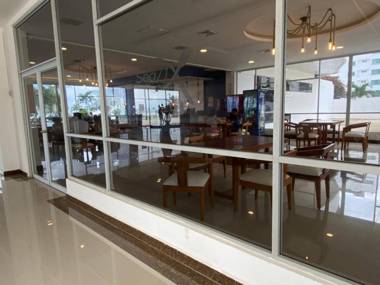 Departamento frente al mar FONTAINE BLEAU