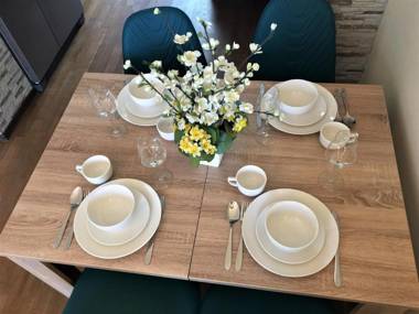 Romeo Family Apartments