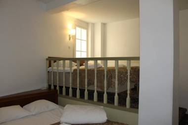 Three Crowns Residents