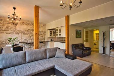 Dream Stay - Old Town Church View Apartment with Sauna