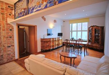 Dream Stay - Main Square Apartments with Picturesque View