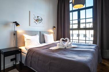 Exclusive Apartment with Balcony by Seaside