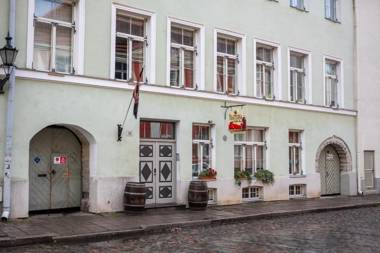 Dream Stay - Bright 2-Bedroom 2-Floor Old Town Apartment