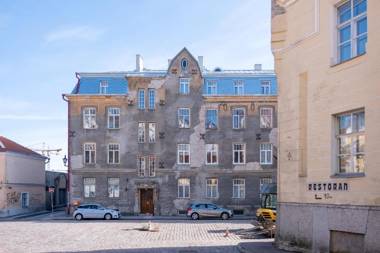 Old Town Studio Apartment - Uus street 24