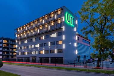 U11 Hotel