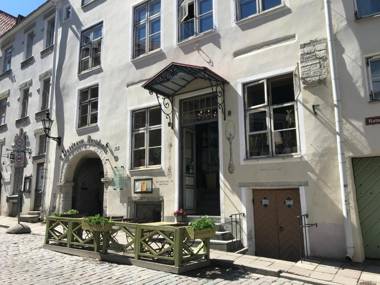 Rataskaevu Boutique - 7 Unique Apartments