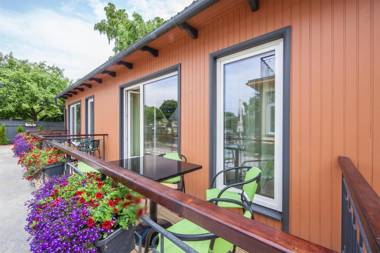 Embrace Hotel & Apartments