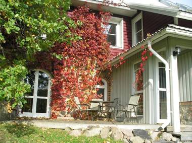 Pohlametsa Holiday House