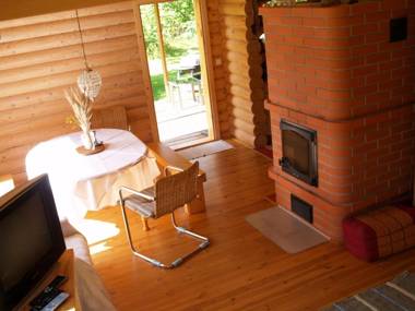 Kibuvitsa Holiday House