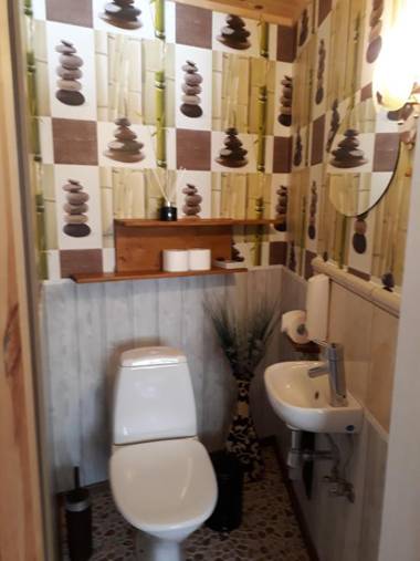 Tõnise Holiday Houses