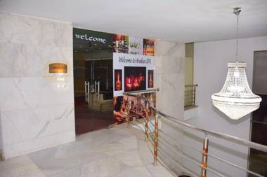 Aracan Pyramids Hotel