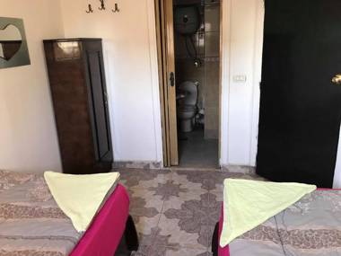 Wake Up! Cairo Hostel