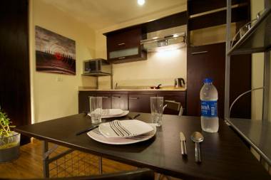 NewCity Aparthotel - Suites & Apartments