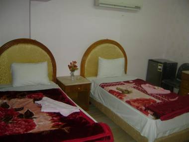 Isis Hostel 2