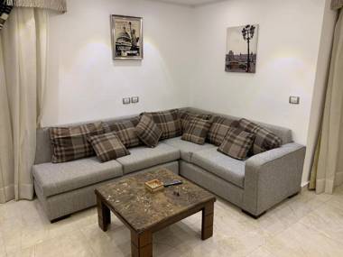 Le Royal Residence 1