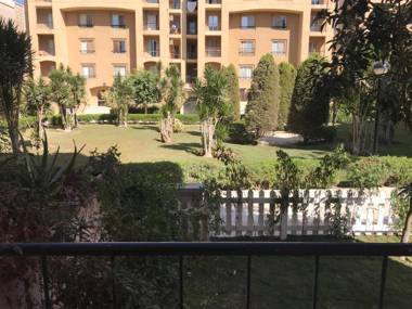 Le Royal Residence 4