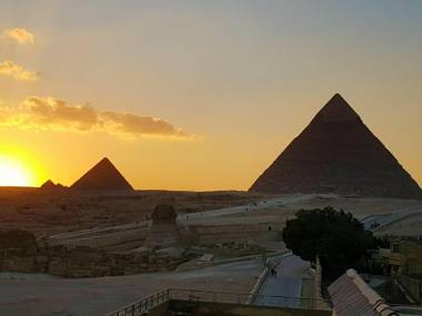 Pyramids Valley Boutique Hotel