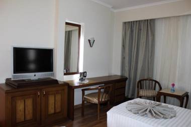 Cleopatra Hotel