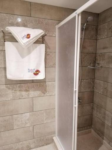 Almadiafa - المضيفه