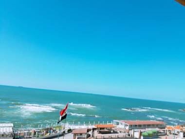 Royal Crown Hotel - Families Only