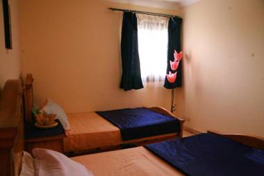 Esplanada Beach Apartment